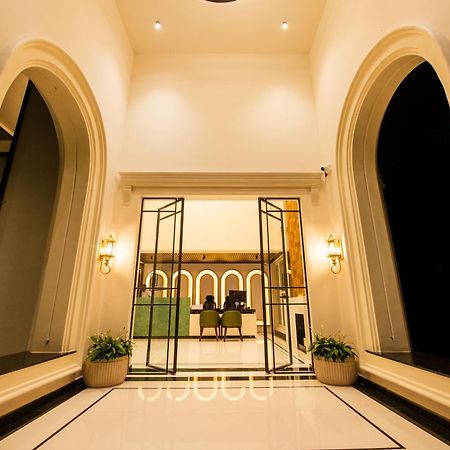 Hotel Mysore Radiance Exterior photo